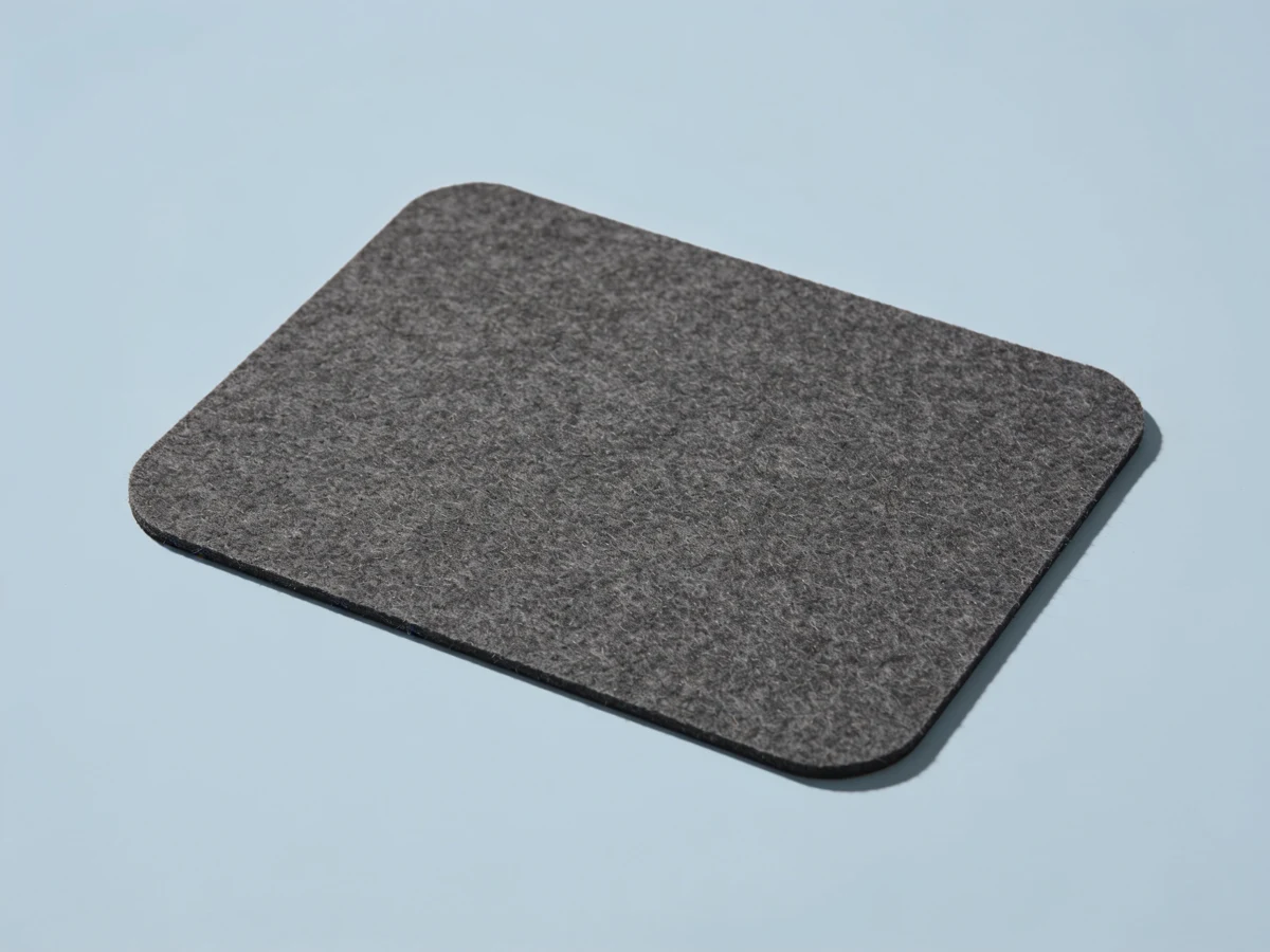 Felt daily pad